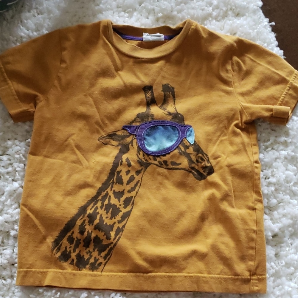 Mini Boden Mustard Giraffe shirt boys 4 5